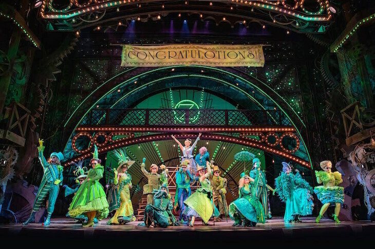 The London cast of Wicked on stage