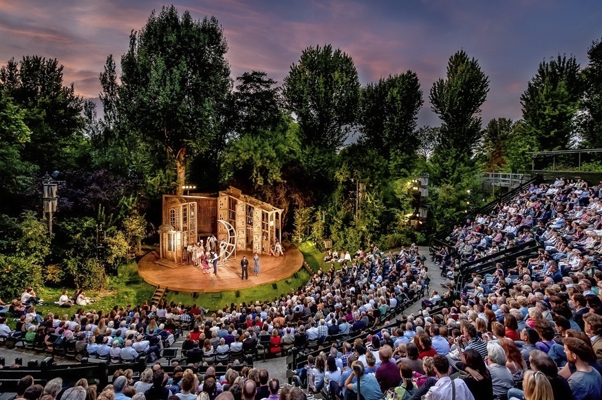 A full house at the Regent's Park amphitheatre