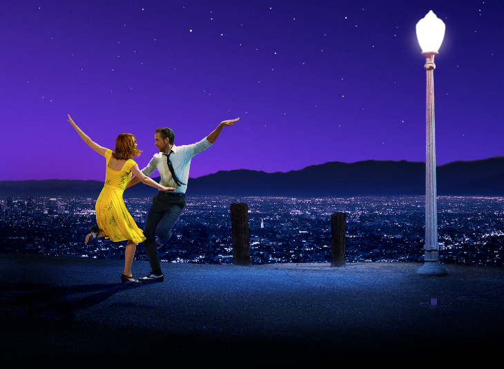 A still from La La Land featuring Emma Stone and Ryan Gosling dancing together