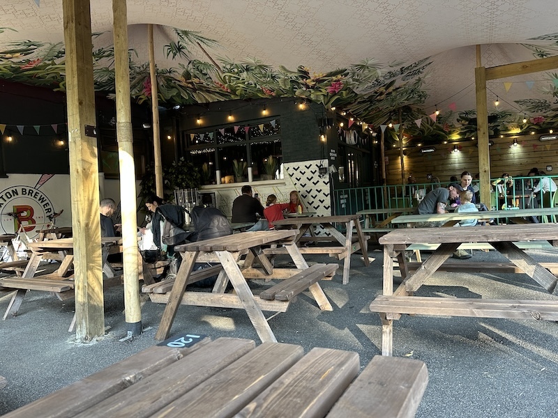 Bridge House penge beer garden