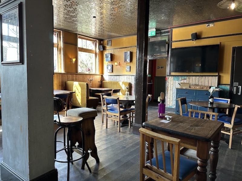 Inside the goldsmiths arms