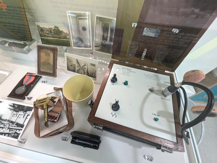A case of prison related objects