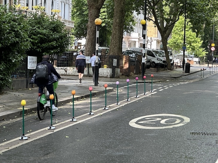 cyclist on Sussex Gardens