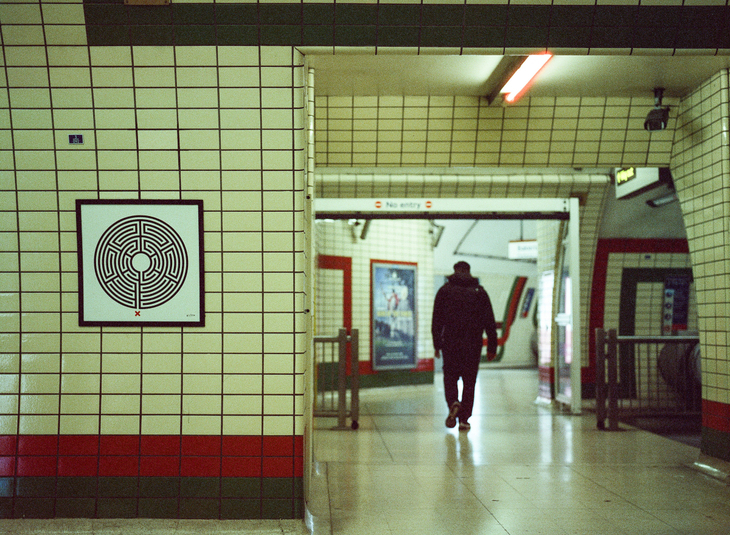 A modern image of a tube platform taken with an old camera