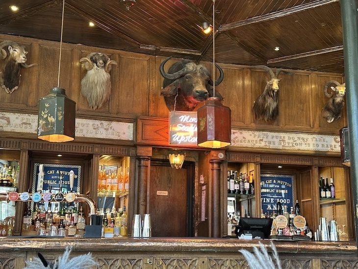 The Cat and Mutton pub