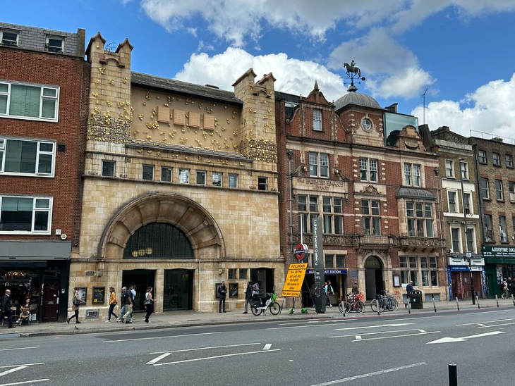 Exterior of Whitechapel Gallery, right next to Aldgate East Tube station