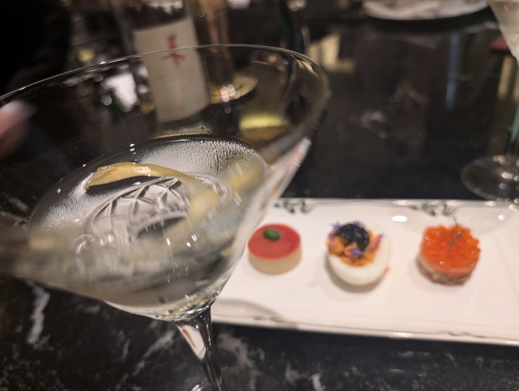 A martini with canapes