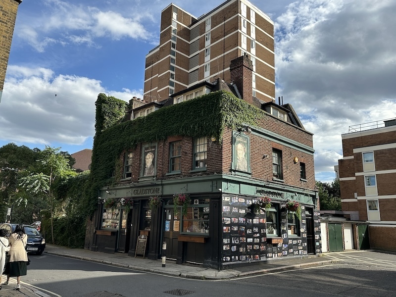 The Gladstone Arms in Borough
