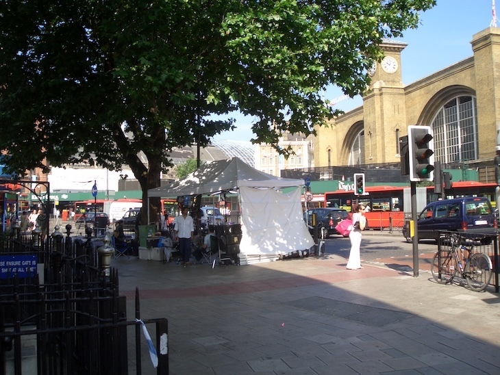 Press outside King's Cross in the wake of the 7/7 bombs