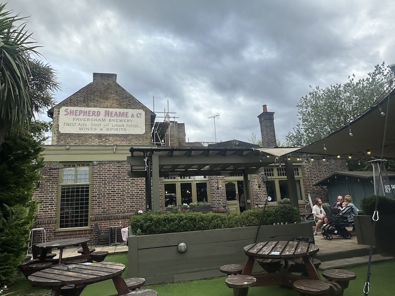 Beer garden in twickenham