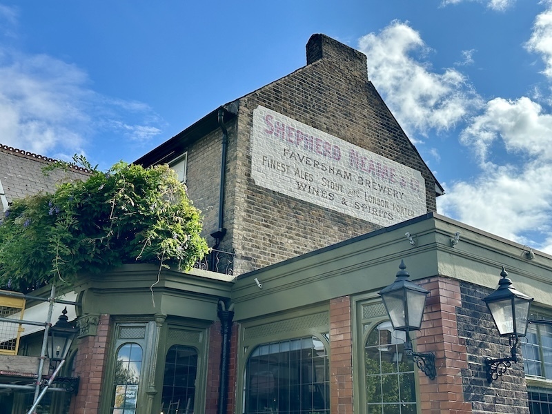 Ailsa Tavern, Twickenham