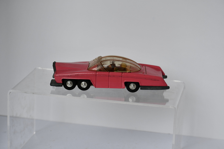 A model of Lady Penelope's Rolls