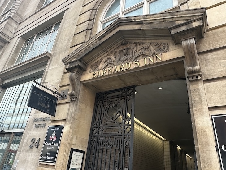 Gresham Collage at barnards inn holborn