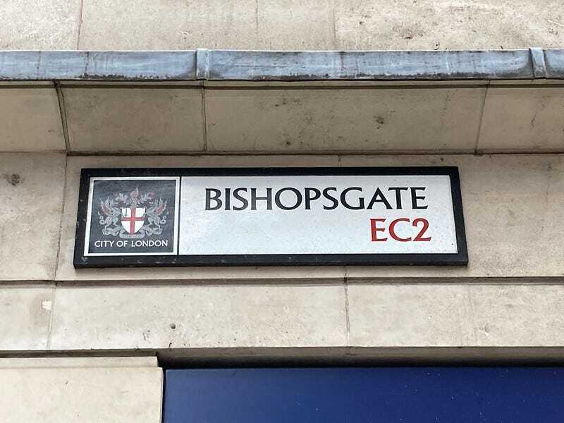 Street sign saying Bishopsgate EC2