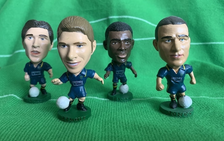 The crazy gang as figurines