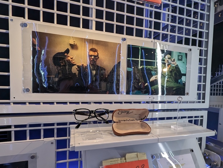 A pair of Bowie's glasses