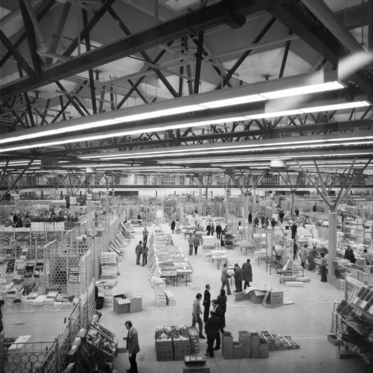 The market filled with stalls