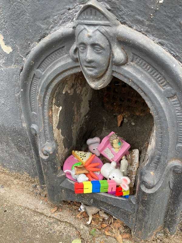 A mouse hile in Clapham full of stuff