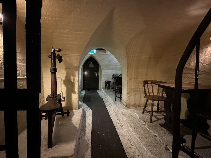 Old cellar space in ye olde cheshire cheese