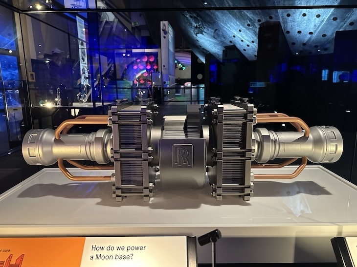 A micro nuclear reactor for use on the moon