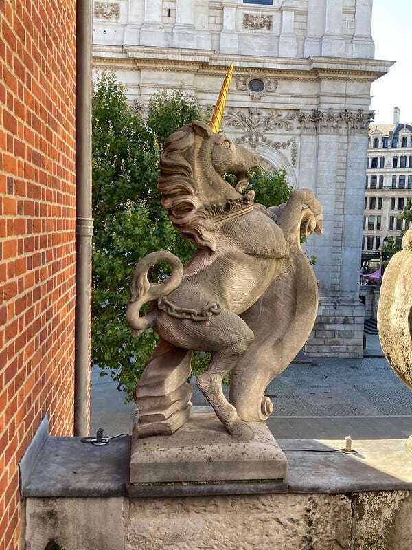 A unicorn on Temple Bar