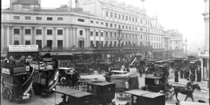 20 Jaw-Dropping Images Of A Lost London