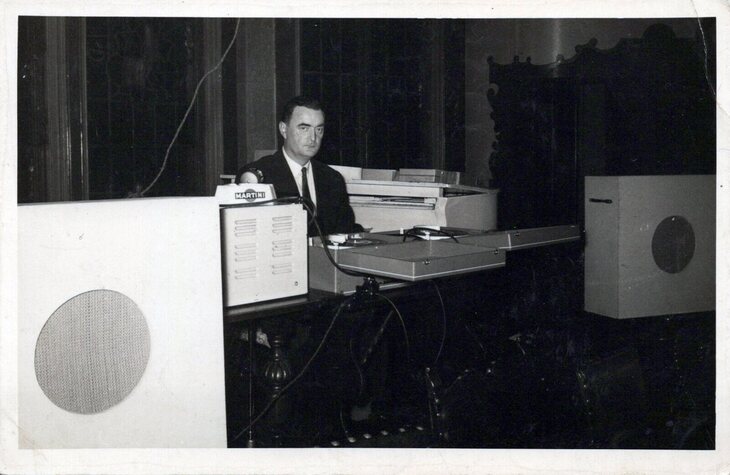 A austere looking DJ