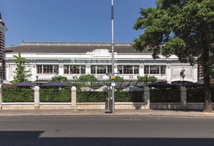 A low-rise art deco building