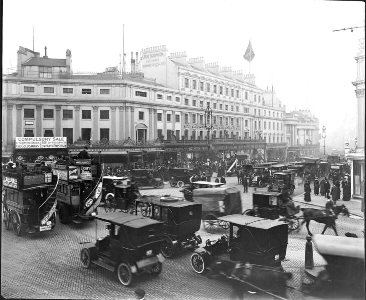 Cars rushing through Oxford Circus