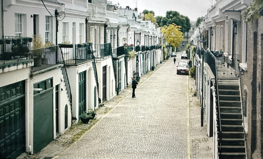 A mews in london