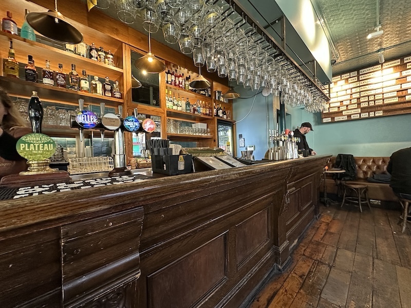 Bar at the Queen Charlotte