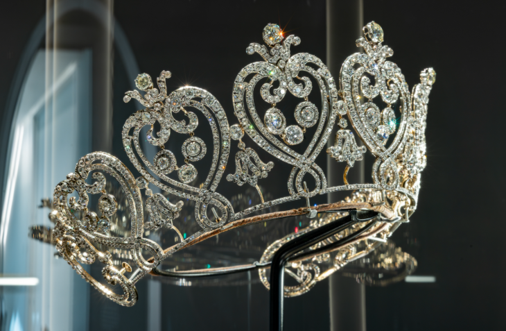 What's on in London in November 2025: a glittering tiara, on display in a cabinet at the Cartier exhibition