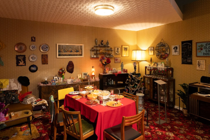 Free events in London: a period room at the Museum of the Home decorated for Christmas