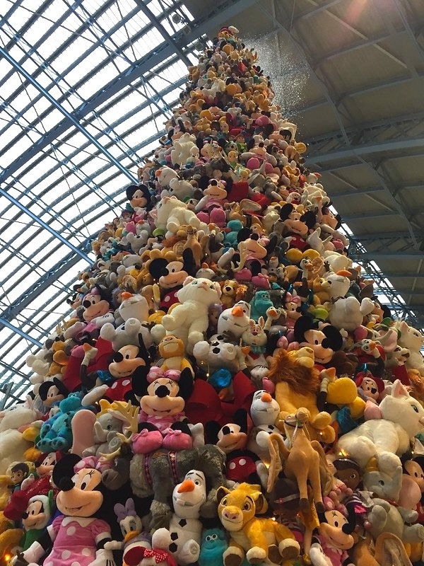 A christmas tree of toys in St Pancras