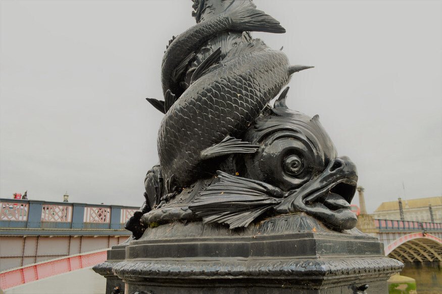 Heraldic dolphin