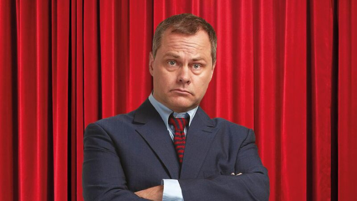 What's on in London today: Jack Dee standing with his arms crossed