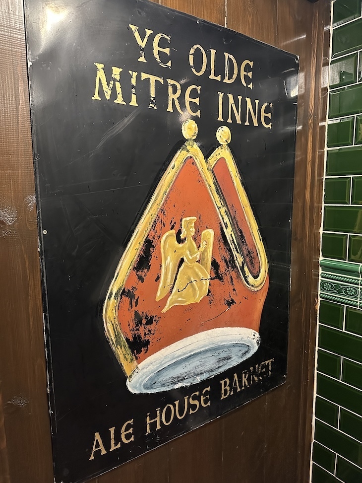 Ye Olde Mitre Inne pub sign barnet