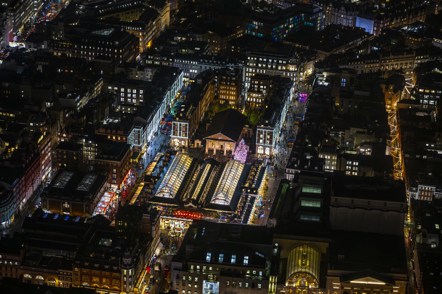 A Christmasy London from above at night