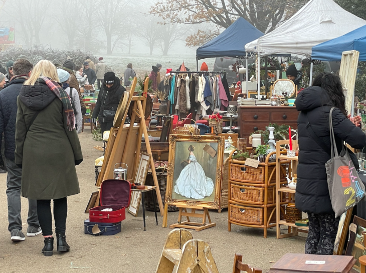 What's on in London this weekend: people wandering around an open-air antiques market in the mist