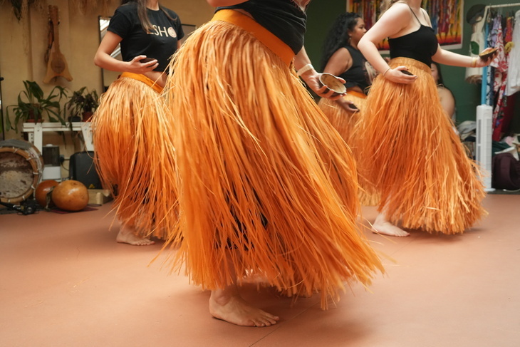 Grass hula skirts