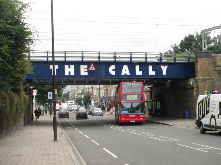 A bus under the Cally bridge