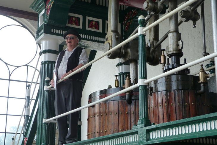 Free London museum: A man looking out over the beam engine