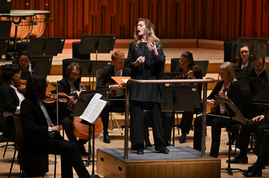 Tackle Your London Bucket List With Half Six Fix