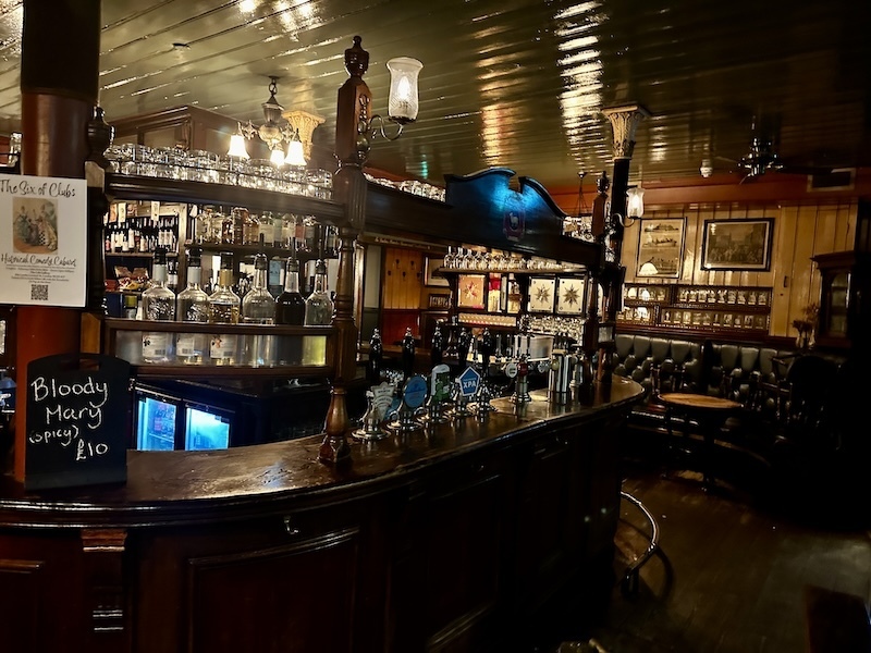 Main bar of the Lamb