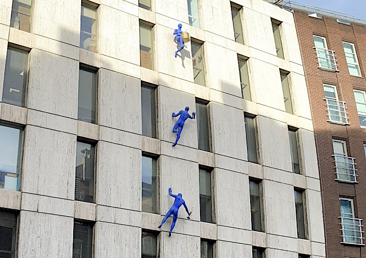 Who Are The Blue Men Of Borough High Street?