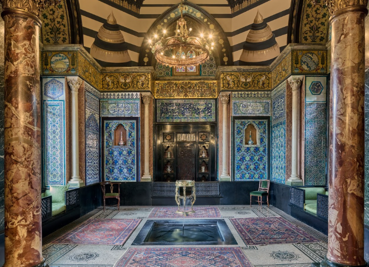 Things to do in London today: the opulent interior of the Arab Hall