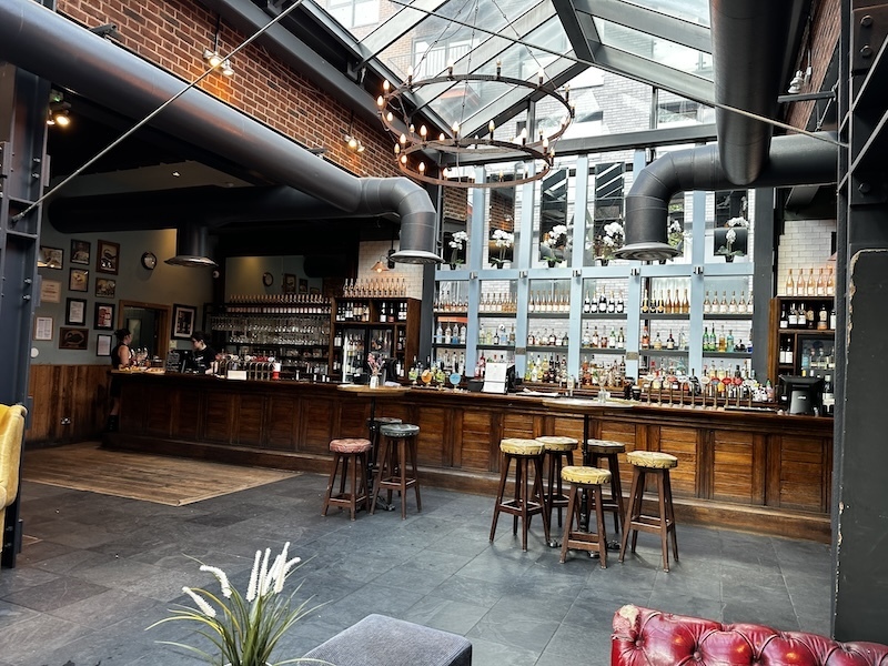 Main bar of the Dial Arch, Woolwich