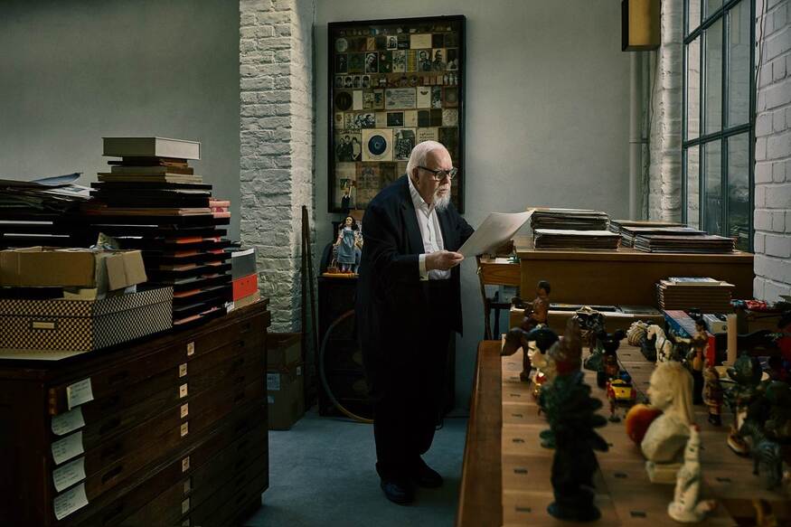 Peter Blake in his gallery