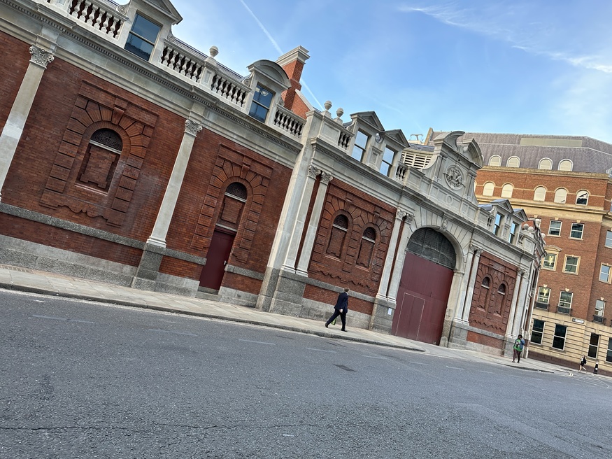 Part Of Old Smithfield Market To Become A Food Market