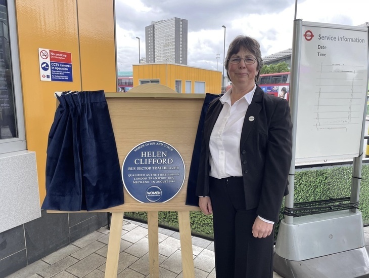 Helen Clifford unveiling her blue plaque